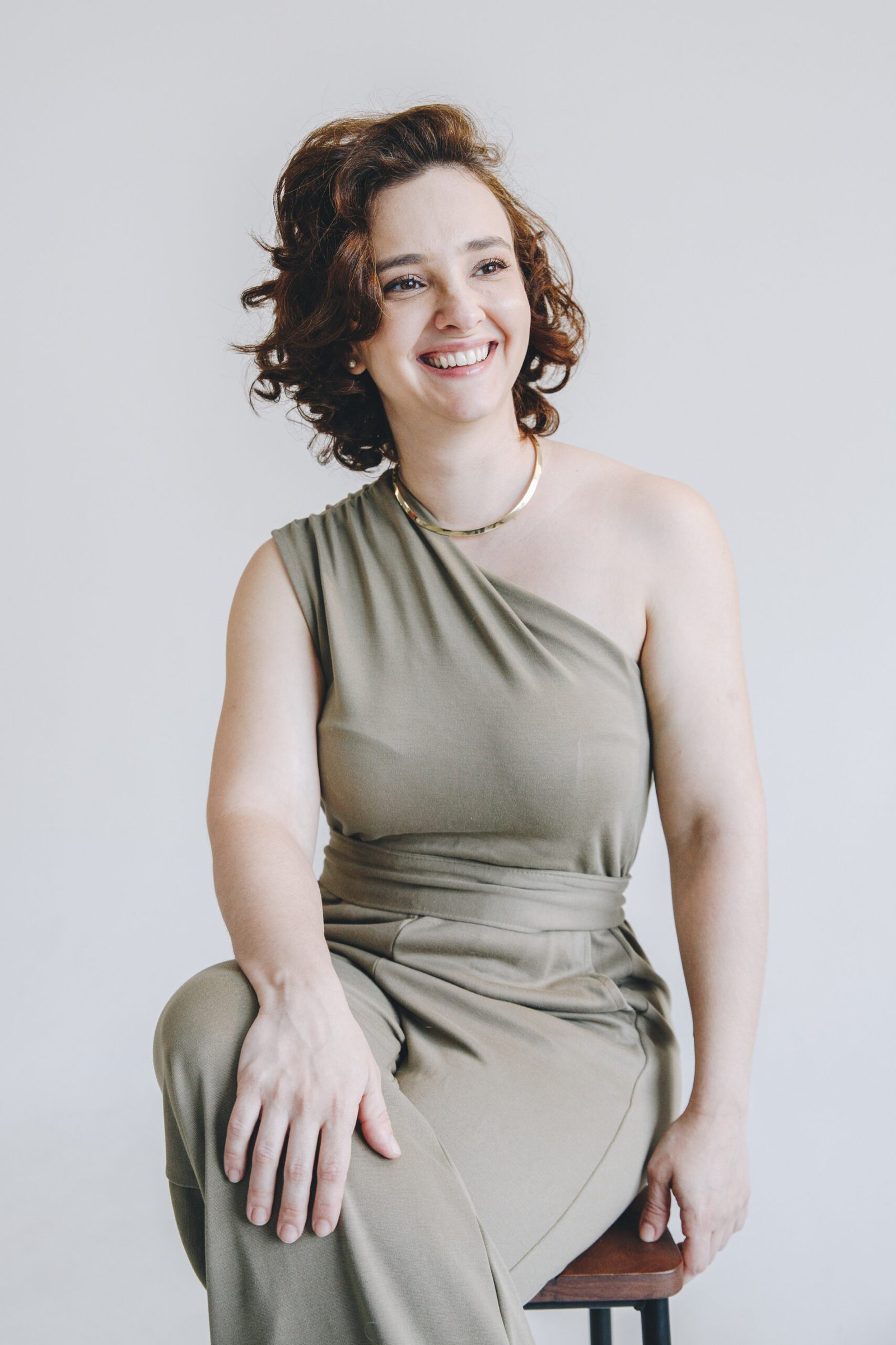 Quem é a Dra. Marcela Salles